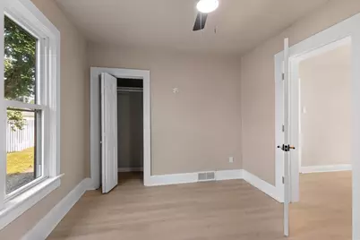 1457 Cedar Street, Green Bay, WI 54302 - Photo 13