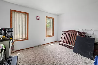 2875 Westmoor Road, Oshkosh, WI 54904 - Photo 13