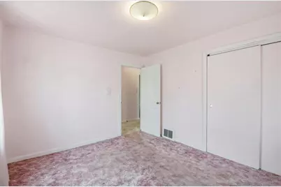 822 Winford Avenue, Green Bay, WI 54303 - Photo 13