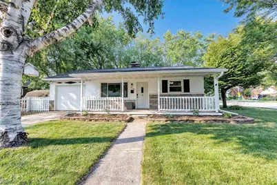 1149 Langlade Avenue, Green Bay, WI 54304 - Photo 1