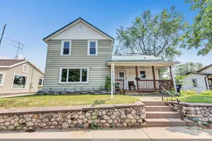 520 S Union St, Shawano, WI 54166 - Photo 1