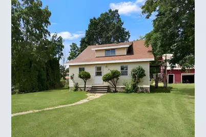635 Elm Street, Omro, WI 54963 - Photo 1