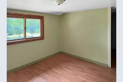 635 Elm Street, Omro, WI 54963 - Photo 11