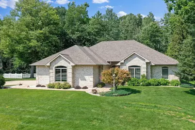 1184 Pleasant Valley Drive, Oneida, WI 54155 - Photo 1