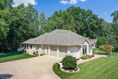1184 Pleasant Valley Drive, Oneida, WI 54155 - Photo 3