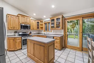 1569 Redstone Trail, Green Bay, WI 54313 - Photo 11