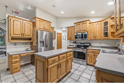 1569 Redstone Trail, Green Bay, WI 54313 - Photo 13