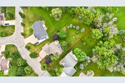 1569 Redstone Trail, Green Bay, WI 54313 - Photo 3