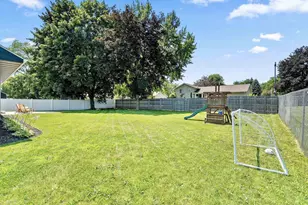 1285 Clementine Rd, Howard, WI 54313 - Photo 53
