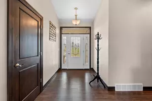 3327 Egret Dr, Green Bay, WI 54311 - Photo 5