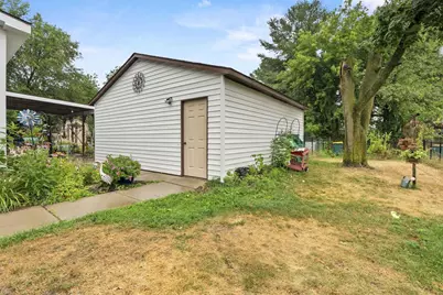 815 Elizabeth Avenue, Marinette, WI 54143 - Photo 31