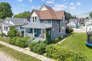 830 Christiana St, Green Bay, WI 54303 - Photo 3