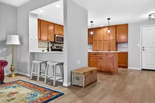 400 N Richmond St, Appleton, WI 54911 - Photo 5