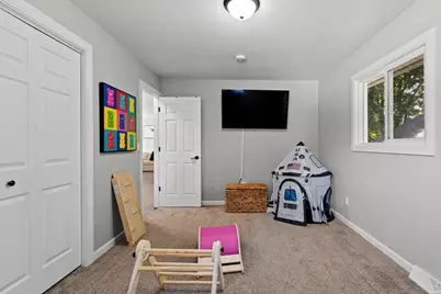 919 E Tennessee Avenue, Oshkosh, WI 54901 - Photo 17