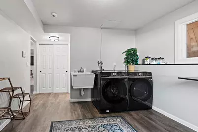 919 E Tennessee Avenue, Oshkosh, WI 54901 - Photo 25
