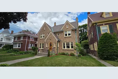 1823 College Avenue, Racine, WI 53403 - Photo 59