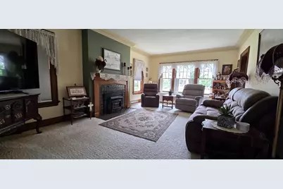 1823 College Avenue, Racine, WI 53403 - Photo 13