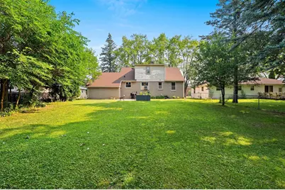 2116 Manitowoc Road, Green Bay, WI 54302 - Photo 45