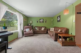 630 Mt Mary Dr, Green Bay, WI 54311 - Photo 5