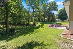 630 Mt Mary Dr, Green Bay, WI 54311 - Photo 39
