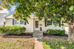 1578 Louise St, Green Bay, WI 54302 - Photo 1