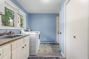 2424 Pinehurst Cir, Green Bay, WI 54302 - Photo 37