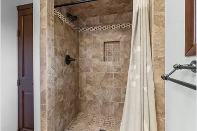 2424 Pinehurst Circle, Green Bay, WI 54302 - Photo 31
