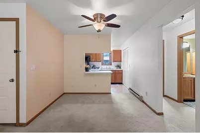 288 Campbell Road #Unit B, Oshkosh, WI 54902 - Photo 13