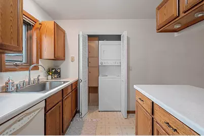 288 Campbell Road #Unit B, Oshkosh, WI 54902 - Photo 19