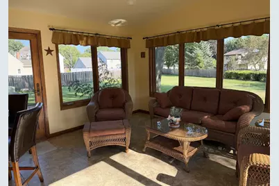 1241 Dover Lane, Green Bay, WI 54313 - Photo 3