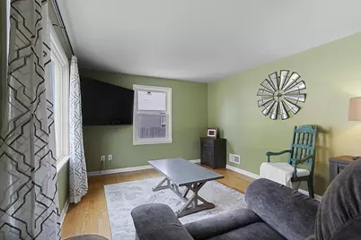 821 Gross Court, Green Bay, WI 54304 - Photo 5