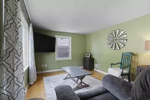 821 Gross Ct, Green Bay, WI 54304 - Photo 5