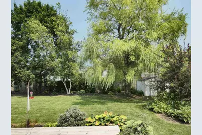 412 Dewey Decker Drive, Green Bay, WI 54313 - Photo 41