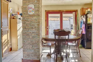 1013 N Linwood Ave, Appleton, WI 54914 - Photo 9