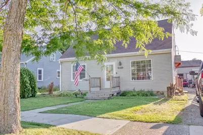 1013 N Linwood Avenue, Appleton, WI 54914 - Photo 1