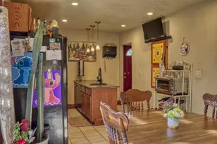 1013 N Linwood Ave, Appleton, WI 54914 - Photo 11