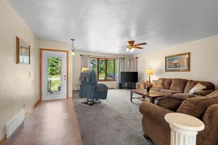 N11424 Jepson Rd, Clintonville, WI 54929 - Photo 11