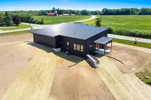 1810 Lost Trail, Suamico, WI 54313 - Photo 43