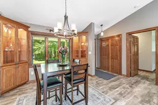 7944 Oak Ridge Ct, Oconto Falls, WI 54154 - Photo 3