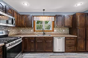 1270 Hannah St, Green Bay, WI 54303 - Photo 17