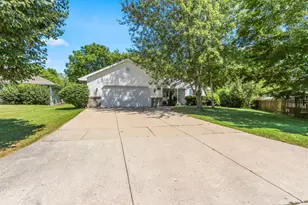 1270 Hannah St, Green Bay, WI 54303 - Photo 43