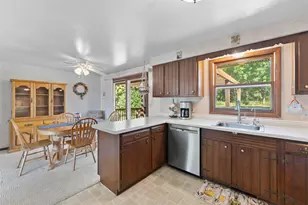 156 W Highland Dr, Oconto Falls, WI 54154 - Photo 11