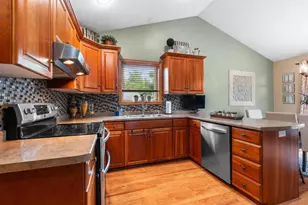 N9121 Kernan Ave, Appleton, WI 54915 - Photo 7