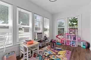 120 E Pacific St, Appleton, WI 54911 - Photo 3