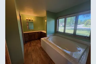820 Windover Court, Green Bay, WI 54313 - Photo 21