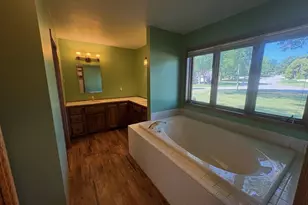 820 Windover Ct, Green Bay, WI 54313 - Photo 21