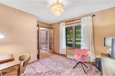 2575 Teresa Court, Green Bay, WI 54311 - Photo 5