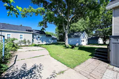 1407 N Main Street, Oshkosh, WI 54901 - Photo 5
