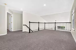 1027 E Green Tree Ct, Appleton, WI 54915 - Photo 25