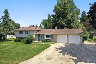 2461 Downy St, Green Bay, WI 54303 - Photo 1